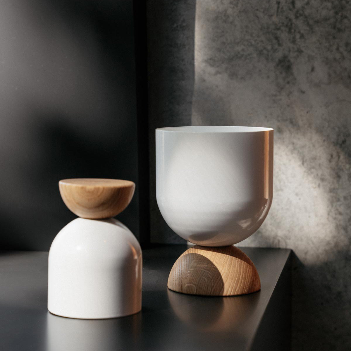 Duo-ruukku, lakattu puu ja valkoinen, Ø 14 cm