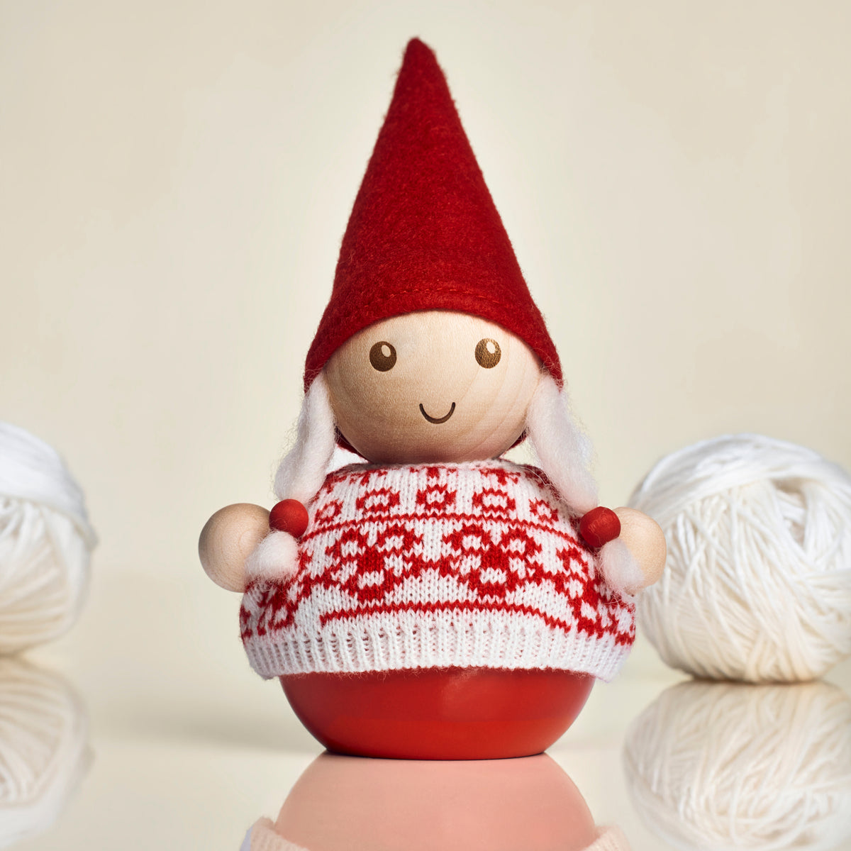 Tonttutyttö Maija, 18 cm
